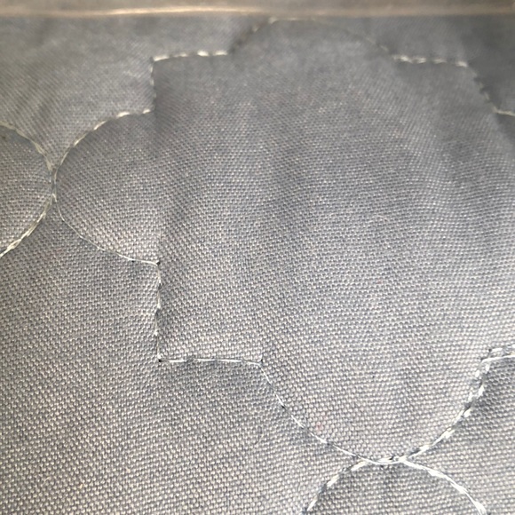 Reversible Coverlet Set - Picture 5 of 6